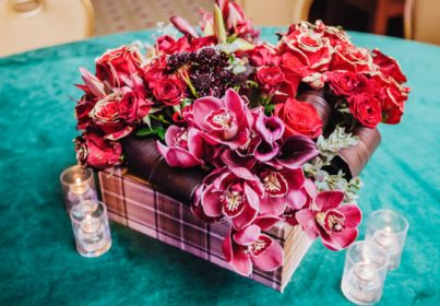 Event-Floral-Design-Gold-Dipped-Roses